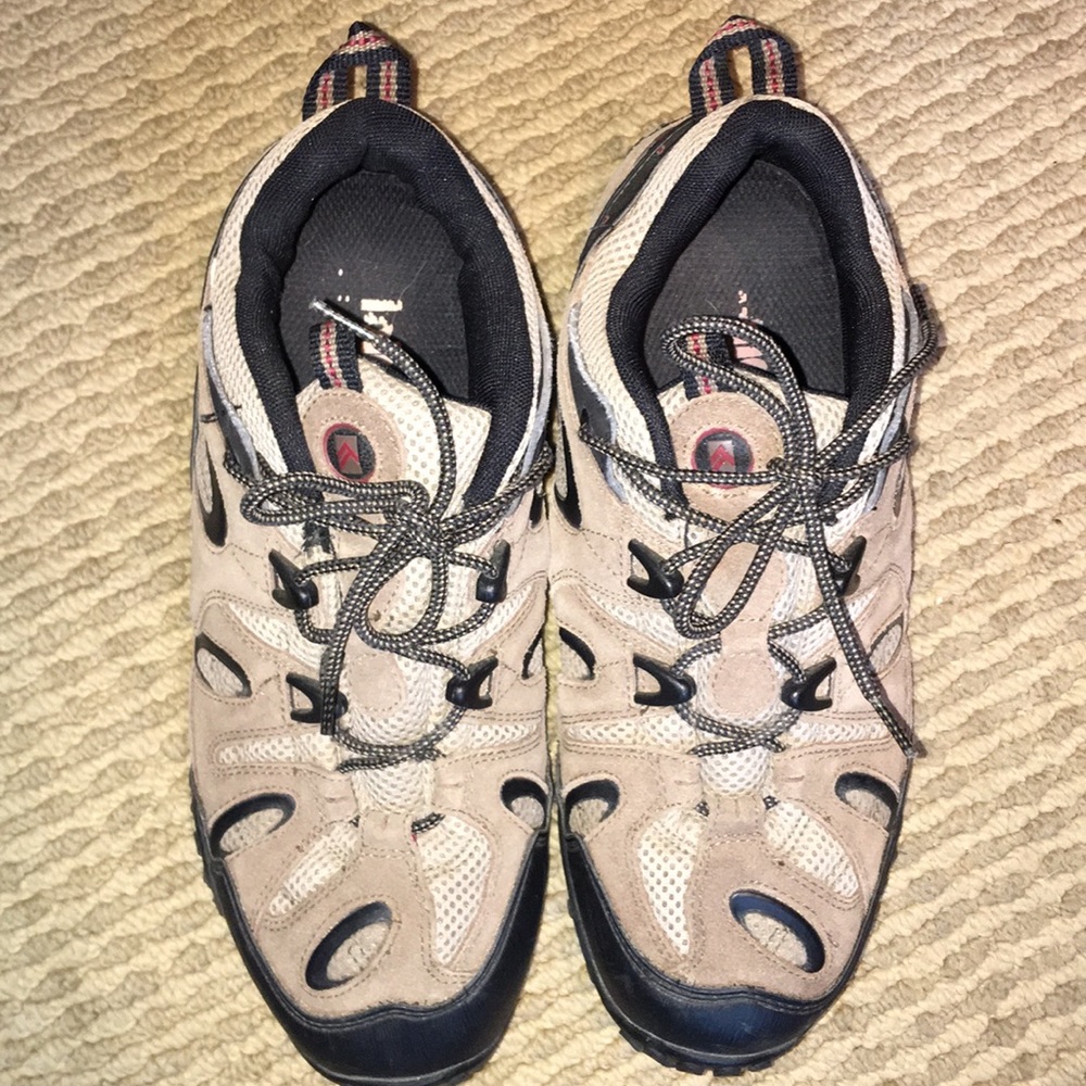 “ALPINE DESIGN” HIKING SHOES